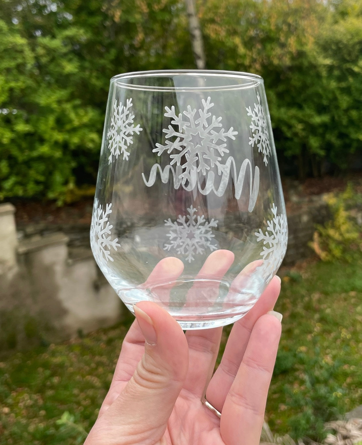 Personalised Engraved Snowflake Glass – Custom Name Christmas Gift