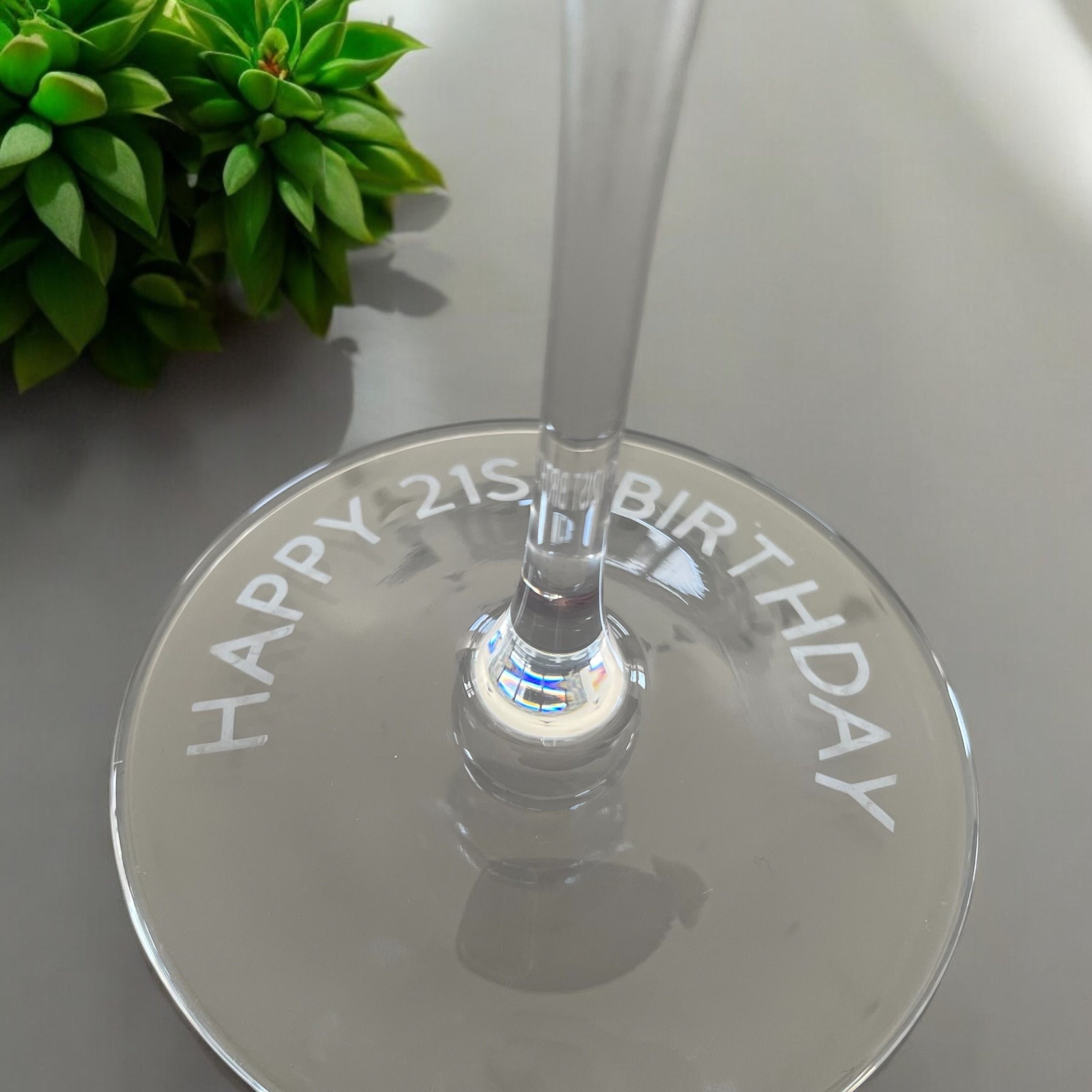 Personalised Engraved Birthday Wine Glass – Custom Name & Age Gift