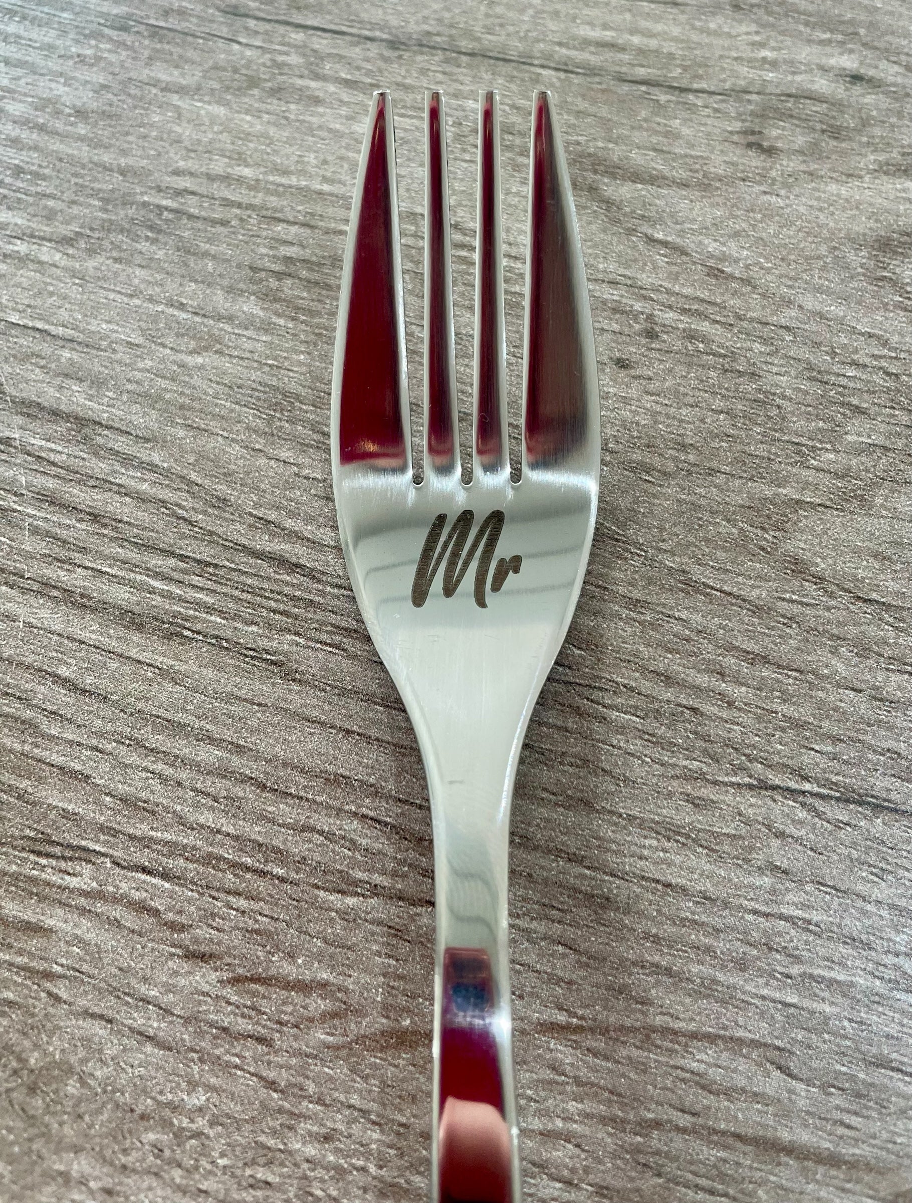 Engraved Mr & Mrs Wedding Cake Fork Set | Personalised Keepsake Cutlery