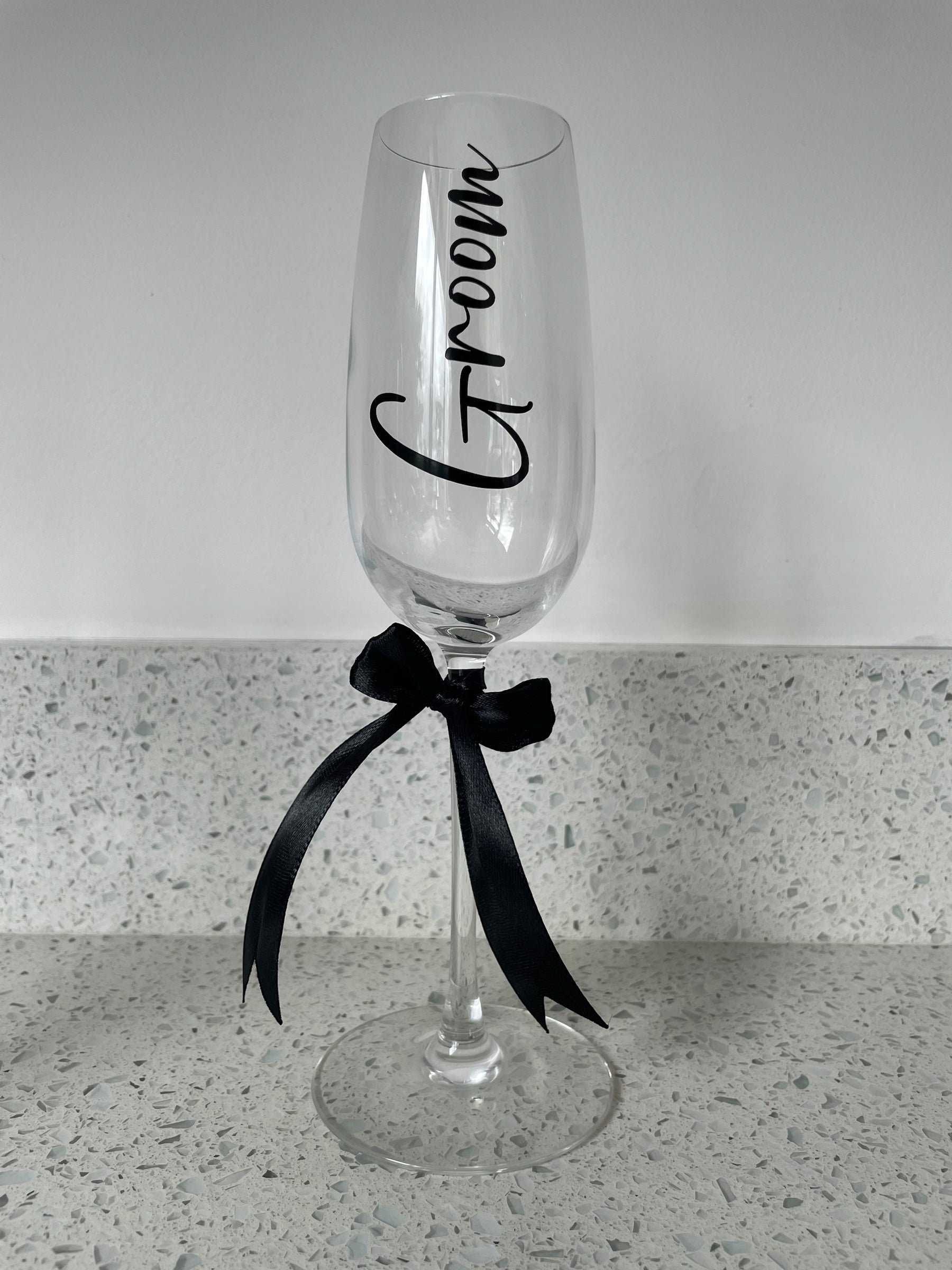 Personalised Wedding Champagne Flutes: Bride & Groom Keepsake with Date Ribbon