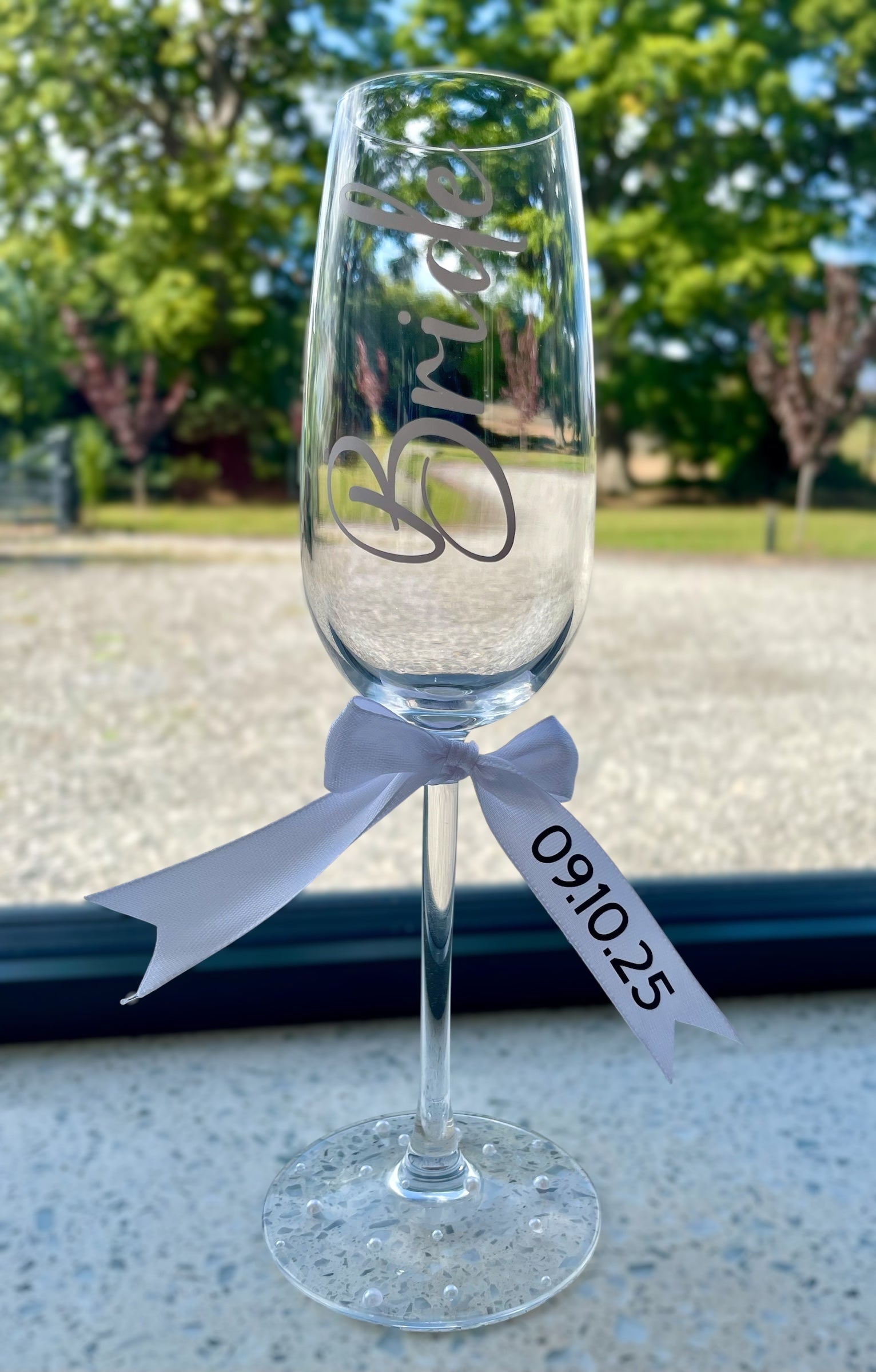 Personalised Wedding Champagne Flutes | Bride & Groom Toasting Glasses