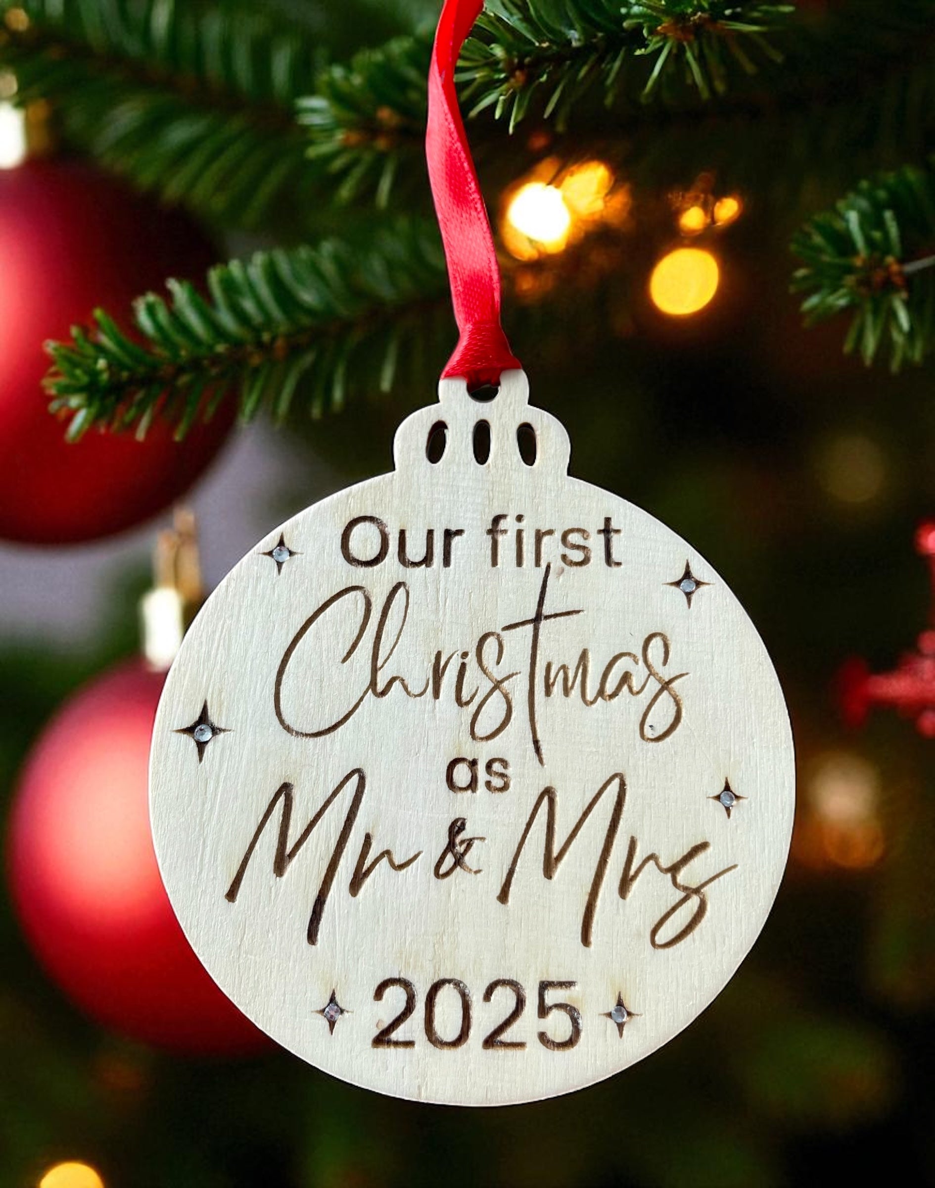 Personalised “Mr & Mrs” First Christmas Bauble | Custom Wedding Keepsake Tree Decoration