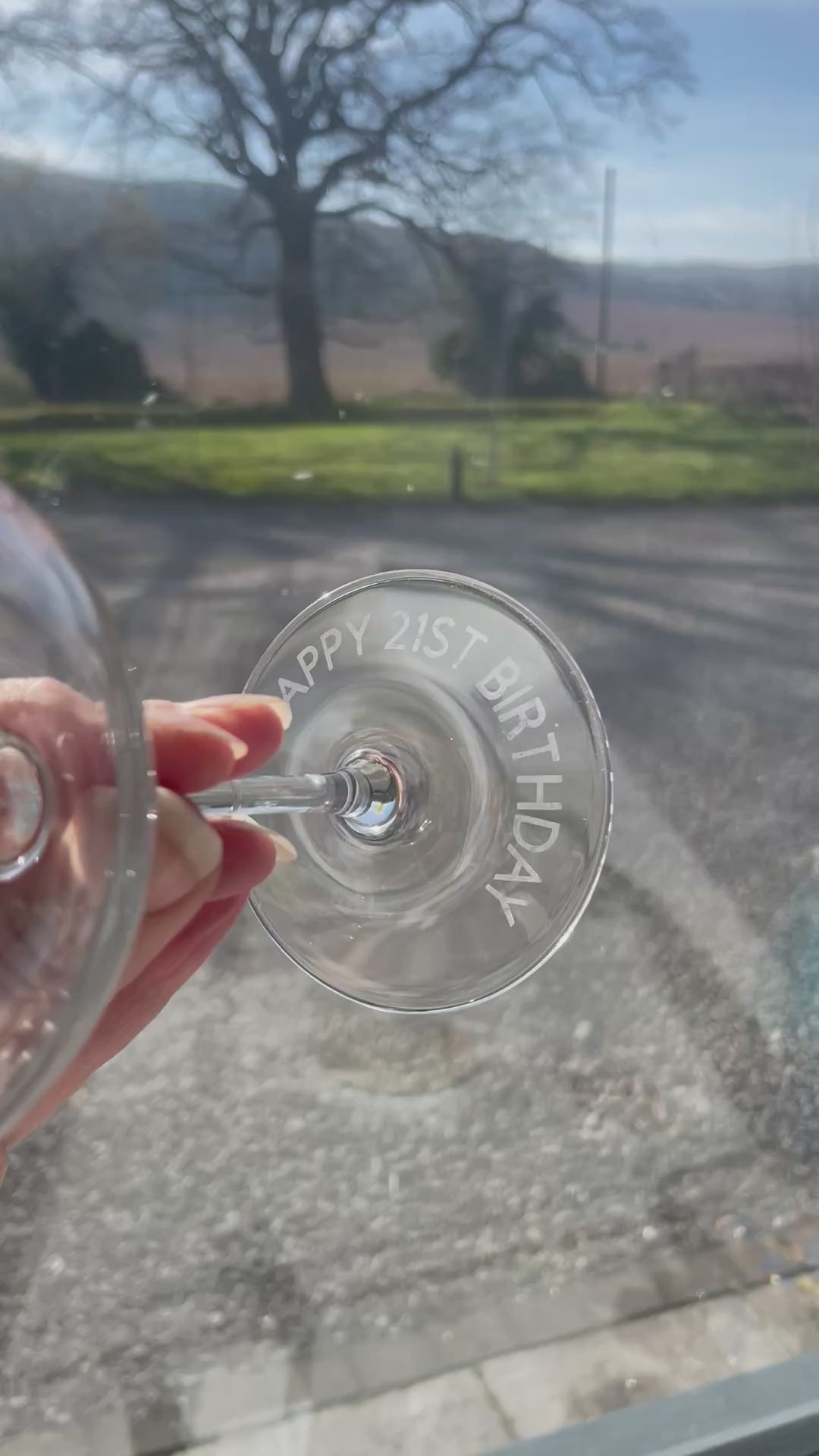 Personalised Engraved Birthday Wine Glass – Custom Name & Age Gift