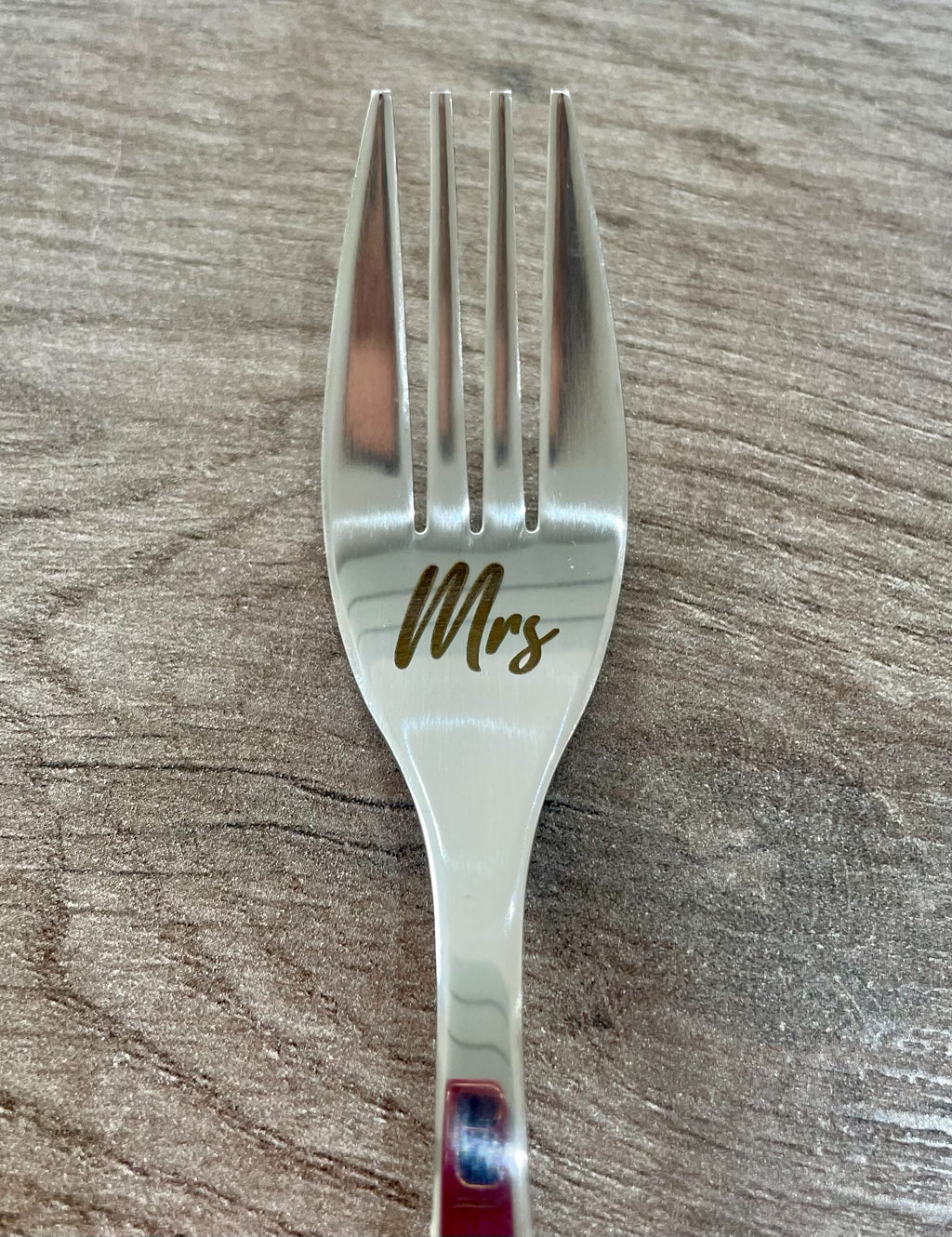 Engraved Mr & Mrs Wedding Cake Fork Set | Personalised Keepsake Cutlery