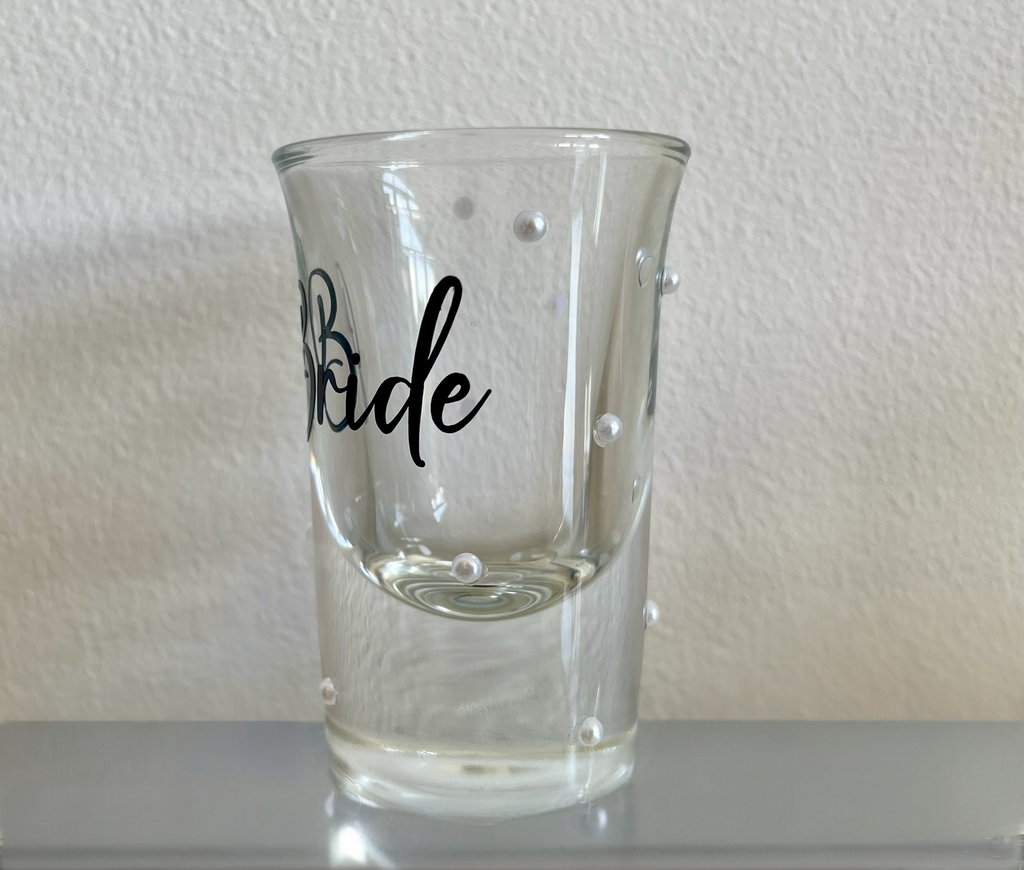 Personalised Bride & Groom Shot Glass Set | Custom Wedding Toast Keepsake Glasses