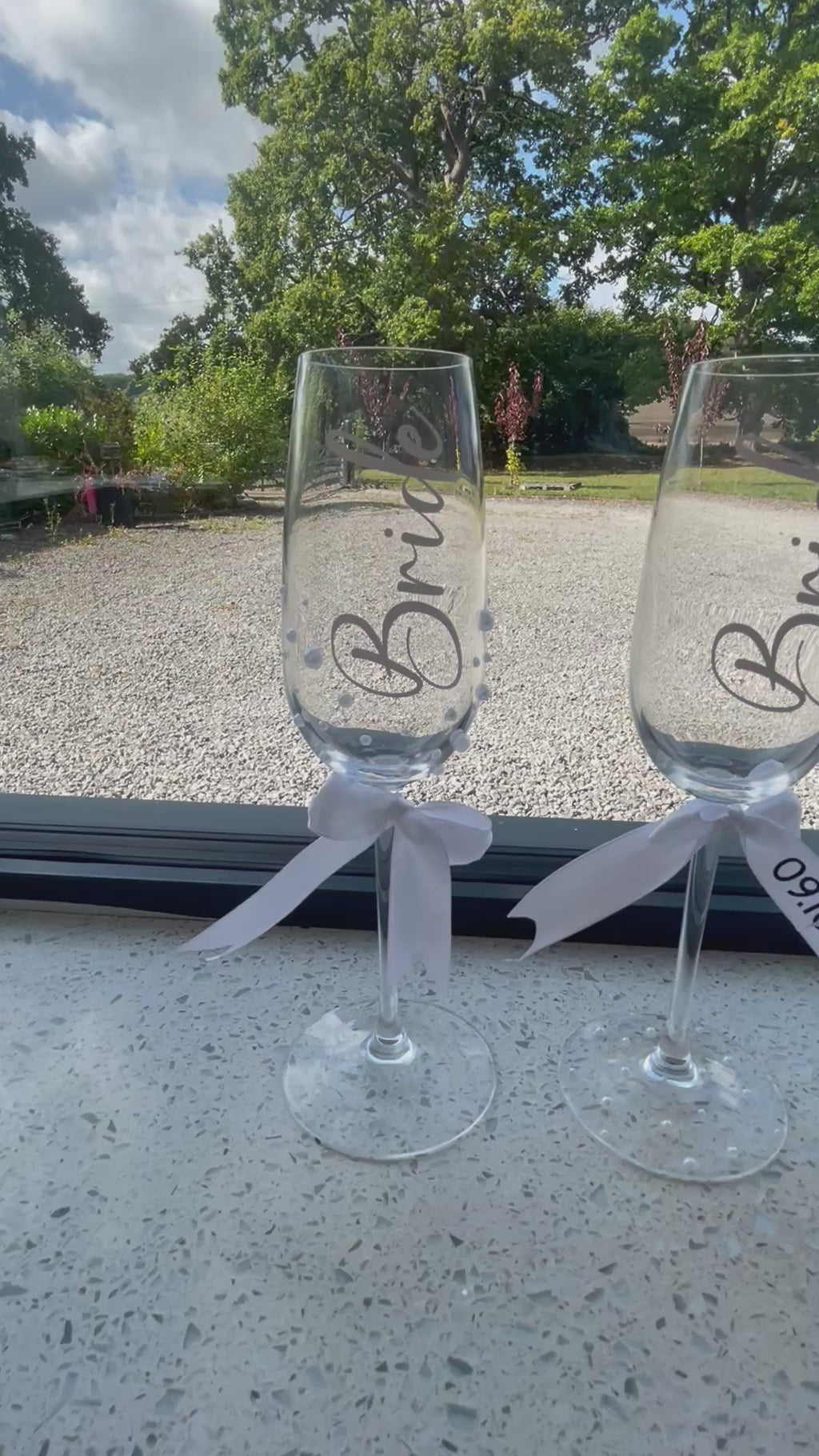 Personalised Wedding Champagne Flutes | Bride & Groom Toasting Glasses